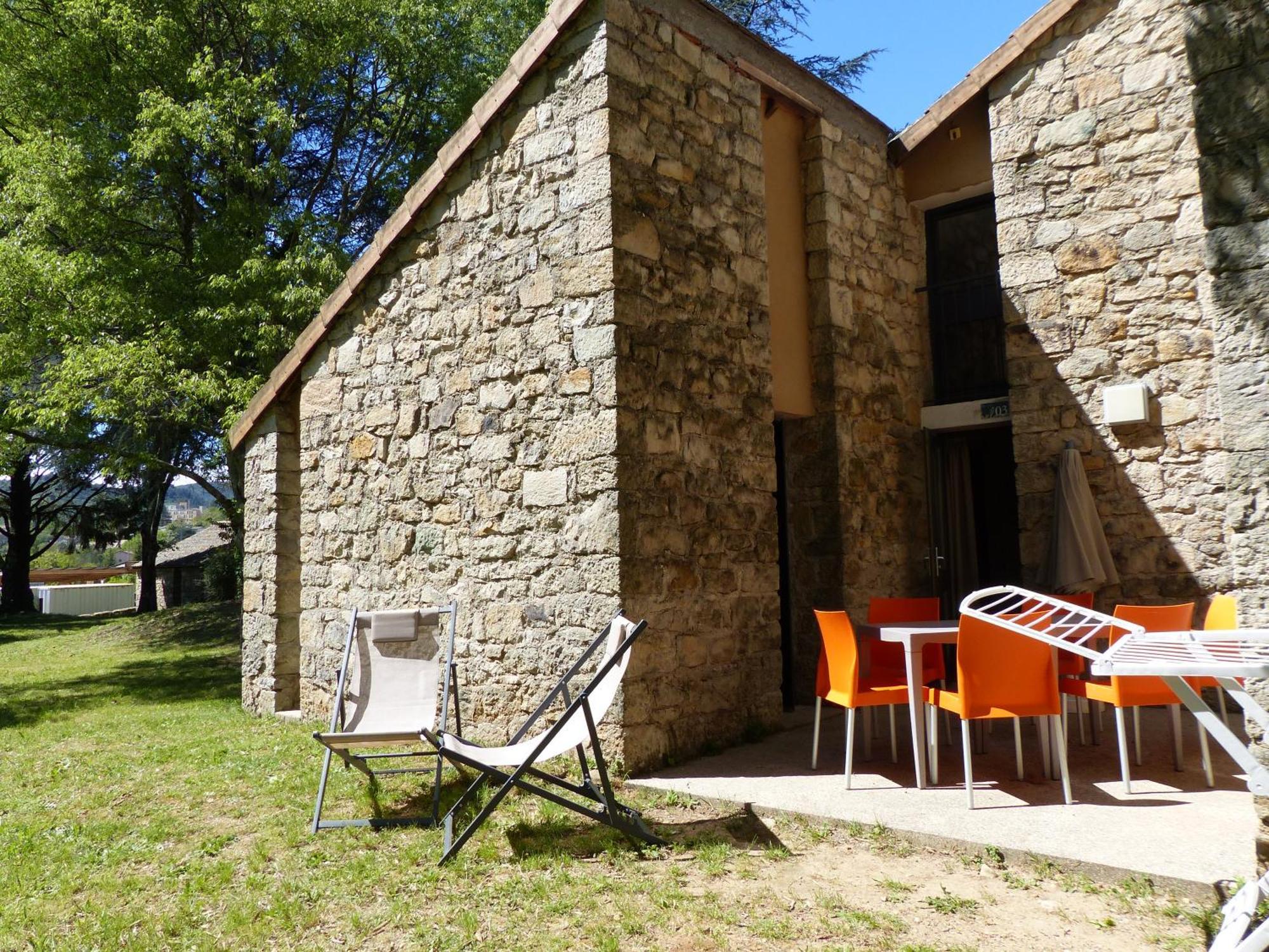 Terres De France - Le Domaine Des Vans Chambonas Exterior photo